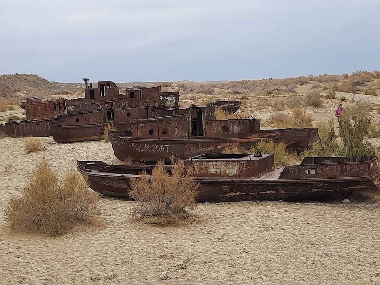 Benvenuti al lago d’Aral, un tempo era il quarto più grande al mondo