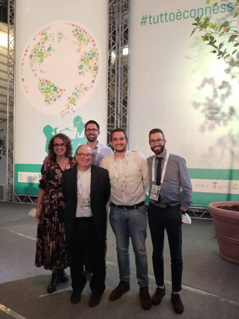 Coniugare ambiente, lavoro e sviluppo: da Taranto la sfida lanciata dalla Chiesa Coniugare ambiente, lavoro e sviluppo: da Taranto la sfida lanciata dalla Chiesa