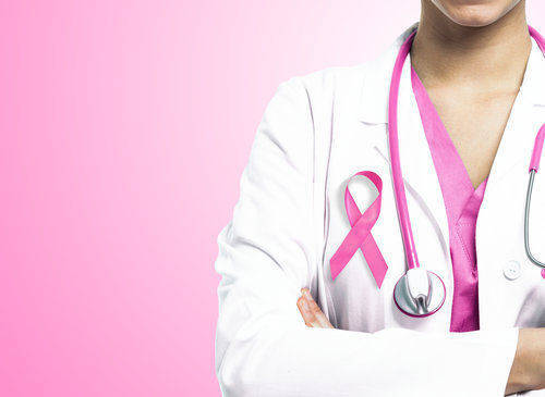 Dopo il cancro al seno: l’importanza della ricostruzione