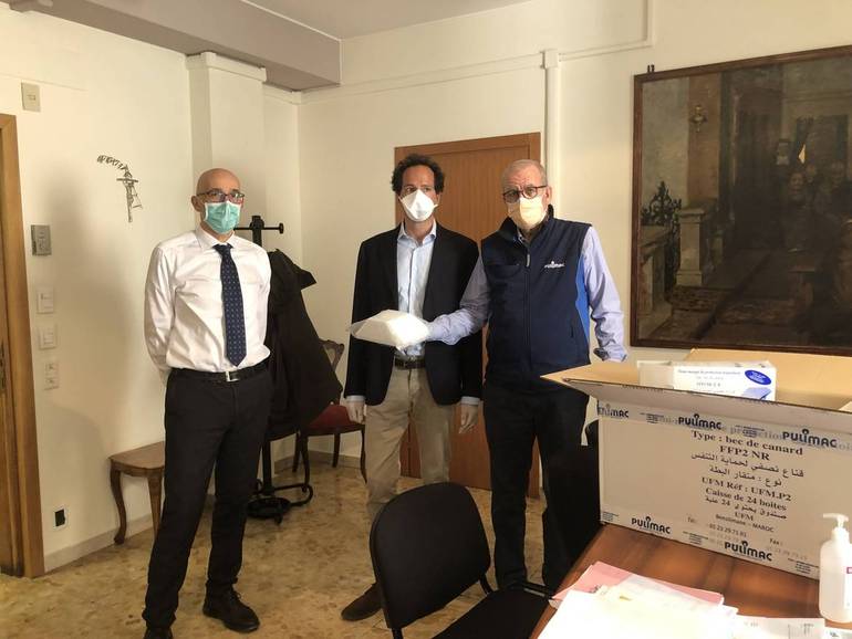 Mascherine in dono all'Ulss dagli imprenditori di Apindustria Mascherine in dono all'Ulss dagli imprenditori di Apindustria