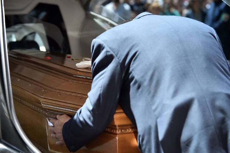 Più difficile l’ultimo saluto: i funerali al tempo del Covid Più difficile l’ultimo saluto: i funerali al tempo del Covid