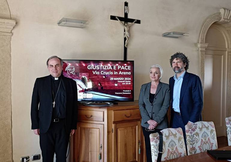 Presentata la Via Crucis in Arena