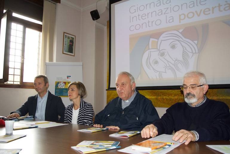 Presentato il rapporto sulla povertà Presentato il rapporto sulla povertà