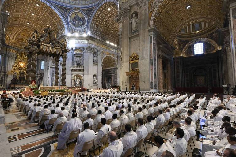 A Roma per il Giubileo dei sacerdoti A Roma per il Giubileo dei sacerdoti