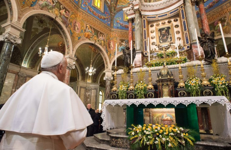 Cei Il 1 Maggio L Atto Di Affidamento Dell Italia A Maria Chiesa Home Verona Fedele