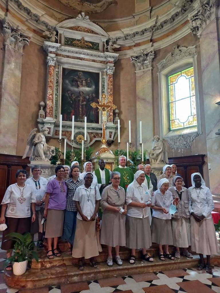 Dopo 85 anni le Comboniane hanno salutato San Felice