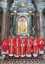 Il vescovo di Verona Giuseppe Zenti ha ordinato cinque nuovi preti 