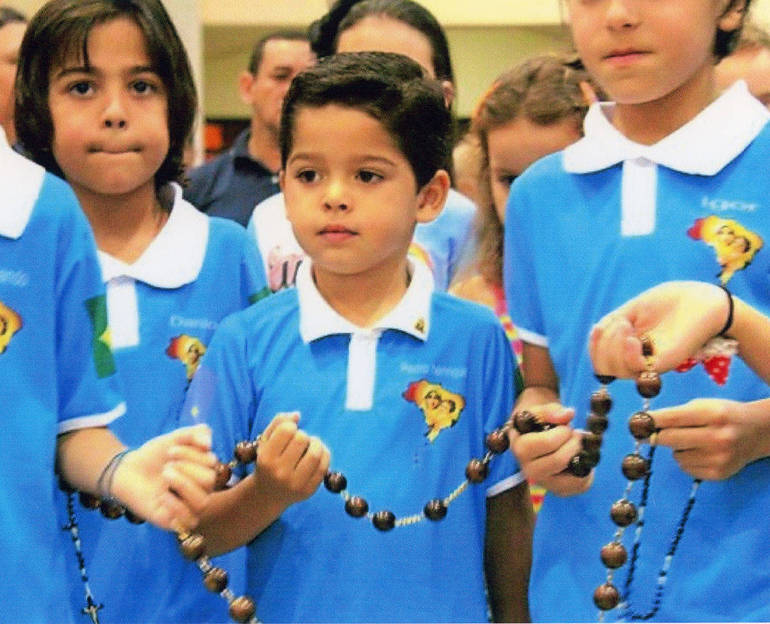 Un milione di bambini prega per la pace nel mondo