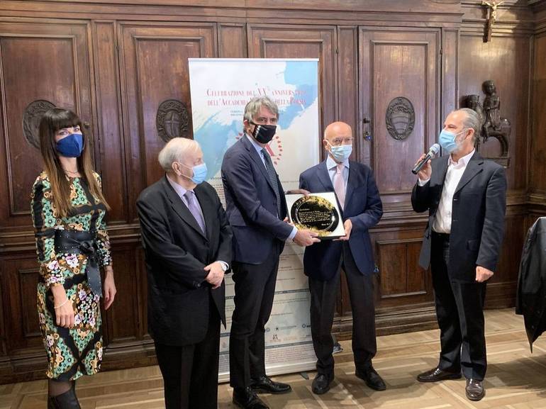 Consegnato il premio Catullo a Dotoli e Dorion Consegnato il premio Catullo a Dotoli e Dorion