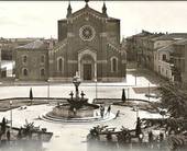 Una storica foto del secolo scorso di piazza Libero Vinco