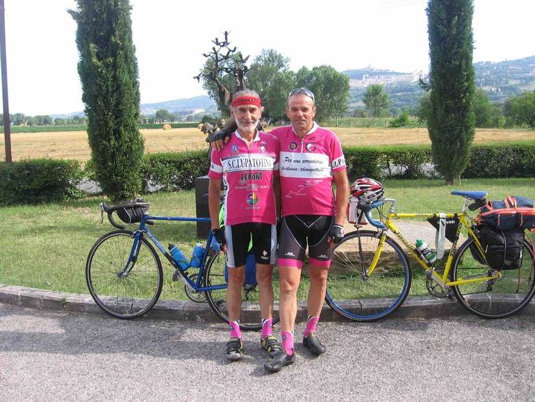 Centomila km in bicicletta per superare il Parkinson Centomila km in bicicletta per superare il Parkinson