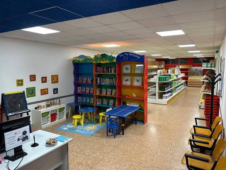 Rivoltella fa il lifting e potenzia Centro di ascolto ed emporio della solidarietà Rivoltella fa il lifting e potenzia Centro di ascolto ed emporio della solidarietà