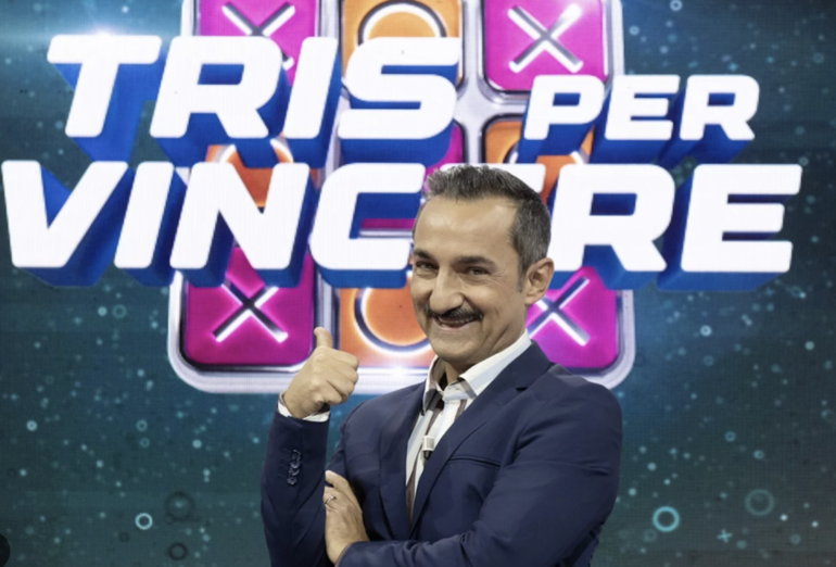 Ironia e divertimento assicurati con Savino Ironia e divertimento assicurati con Savino