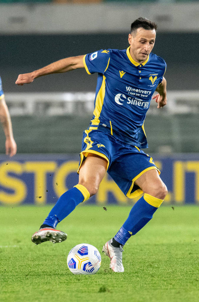 L'Hellas ribalta il Bologna: 2-1 decide Kalinic L'Hellas ribalta il Bologna: 2-1 decide Kalinic